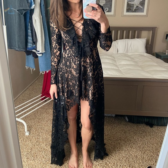 Do + Be hi-lo long sleeve lace dress - Picture 3 of 8